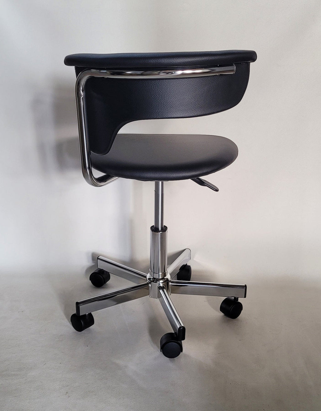 Black & Silver Adjustable Height Conference Office Chair | Swivel, Rolling, Professional Style