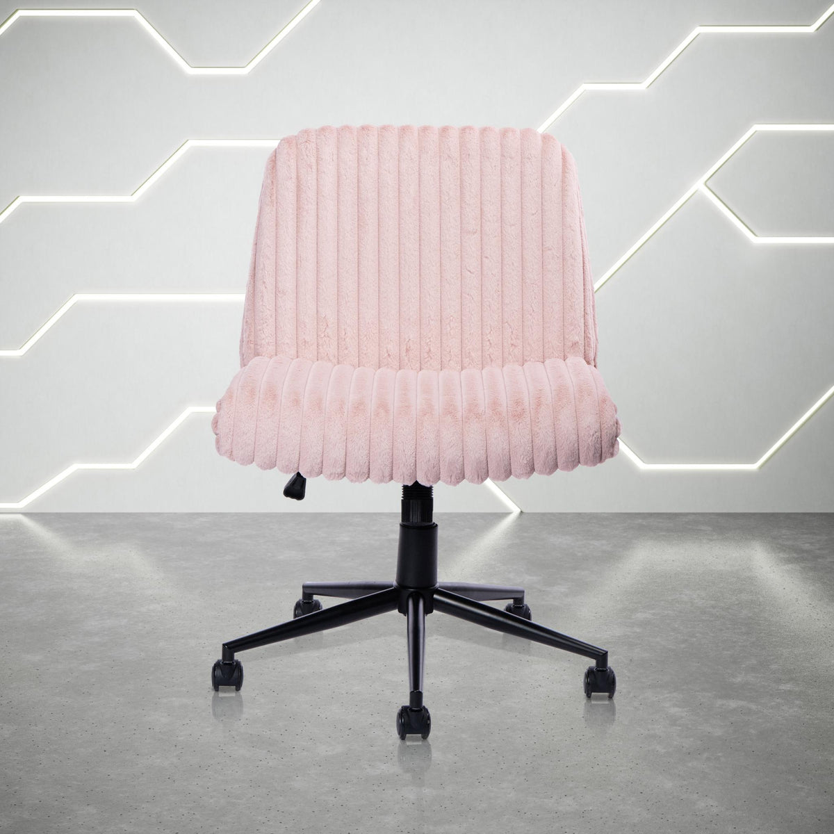 Pink & Black Faux Fur Gaming Chair | Adjustable Height, Swivel Rolling, Plush Feminine Style